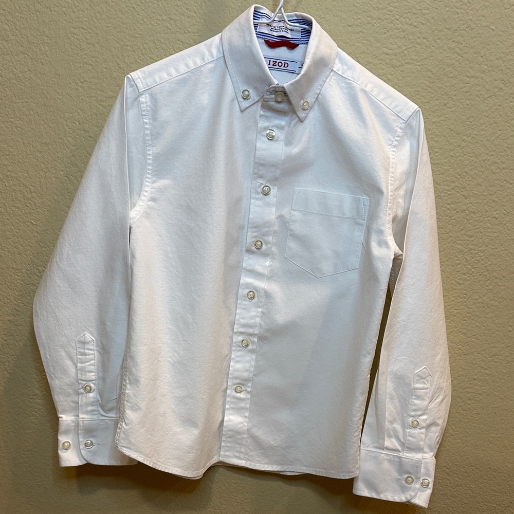 Izod Boys Classic White Casual Button-Down Shirt - Small (8) Regular